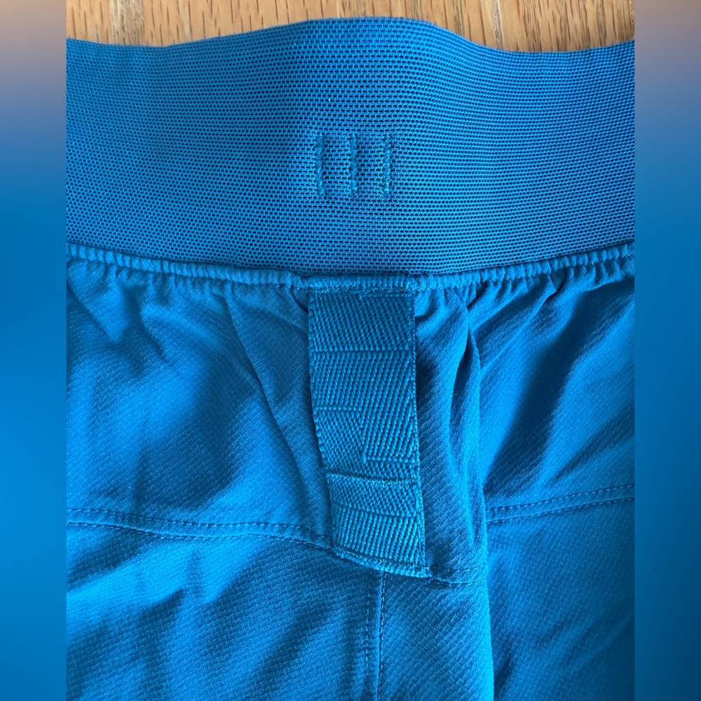 Lululemon Mens License To Train Linerless Short Size L Blue Athletic Workout - Picture 8 of 12